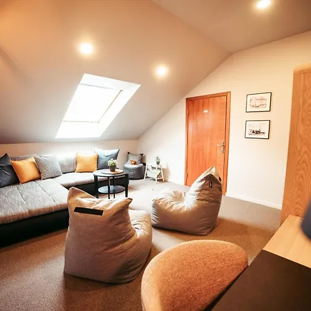 & Hotel 3*